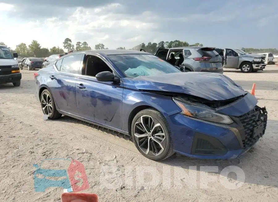 1N4BL4CV1PN320347 Photo# 4