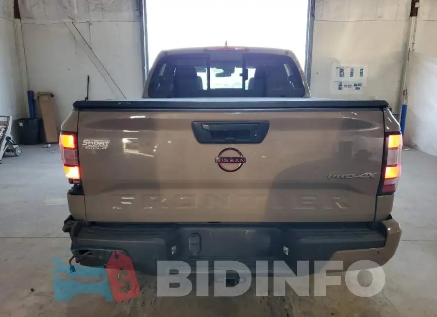 1N6ED1EK8PN632622 Photo# 6