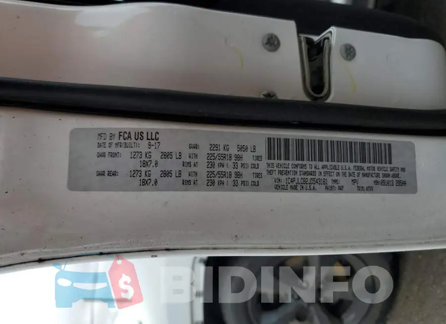 1C4PJLCB2JD543161 Photo# 14