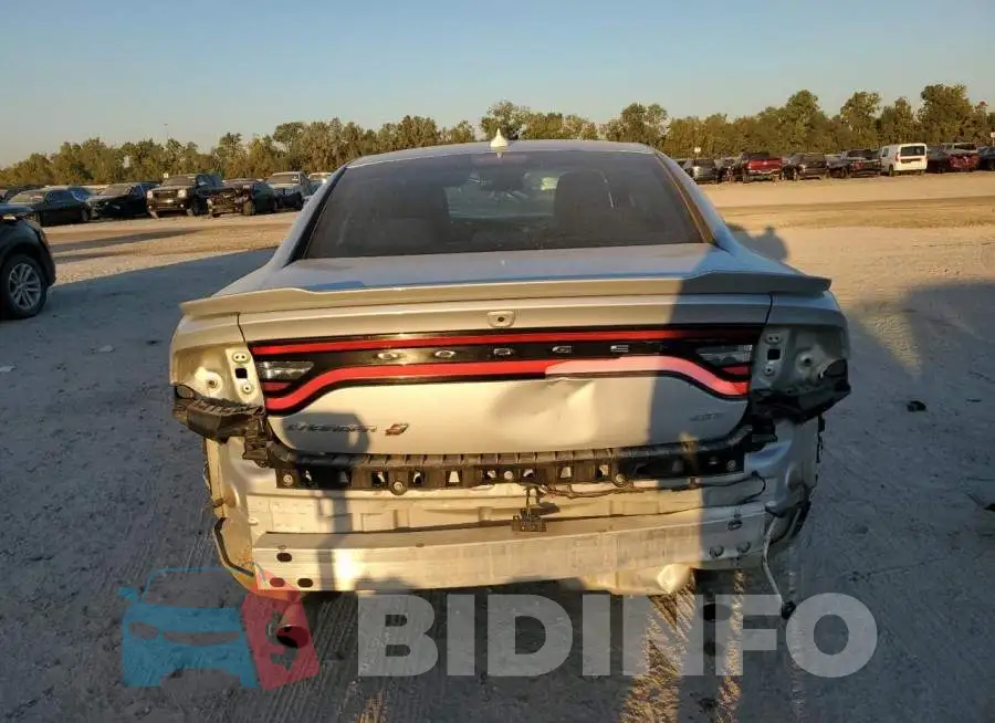 2C3CDXMG8PH705060 Photo# 6