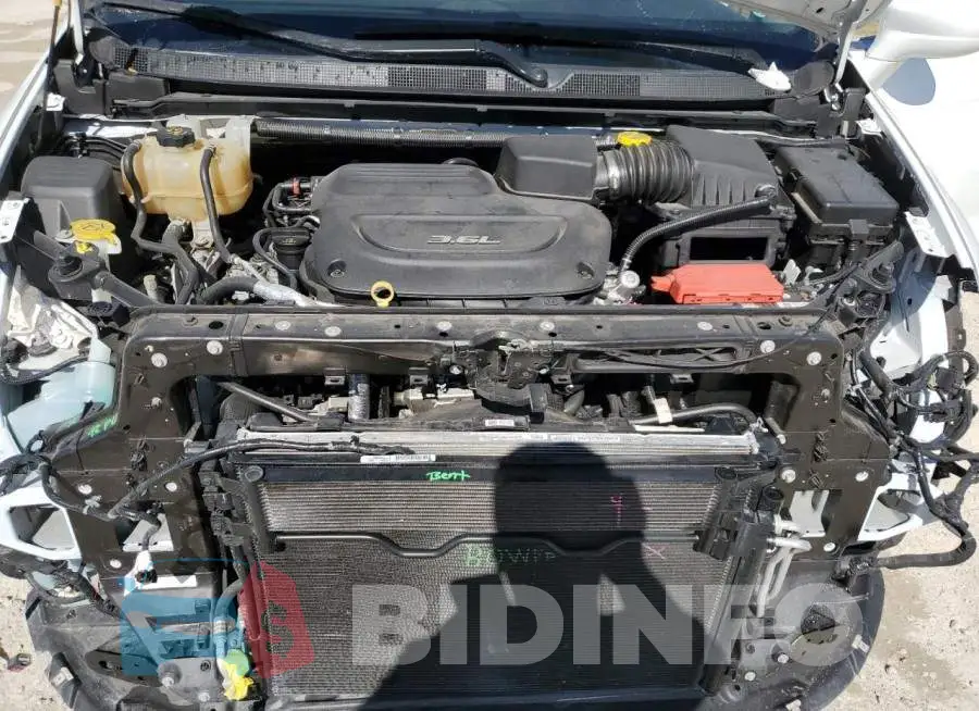 2C4RC1BG1JR174942 Photo# 12