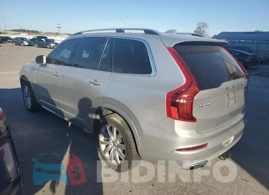 YV4A22PK9H1178977 Photo# 2