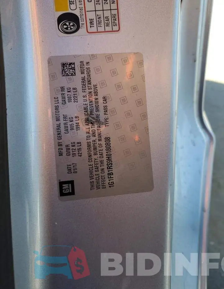 1G1FB1RS9H0180808 Photo# 12
