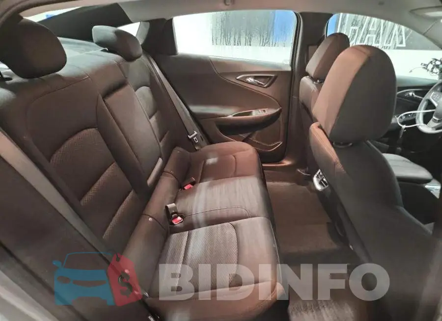 1G1ZD5ST8SF124686 Photo# 10