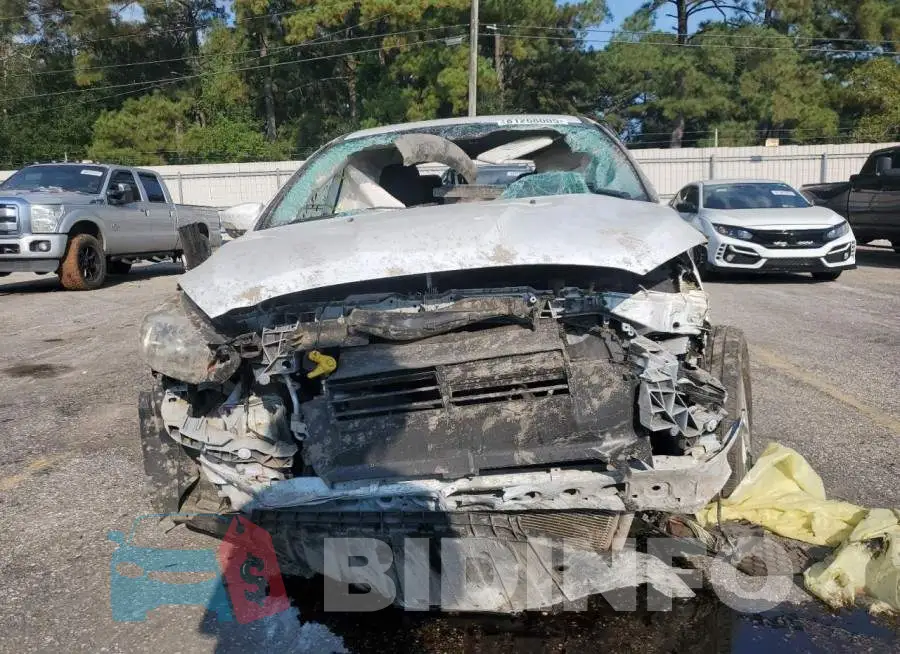 1FADP3F22HL315826 Photo# 5