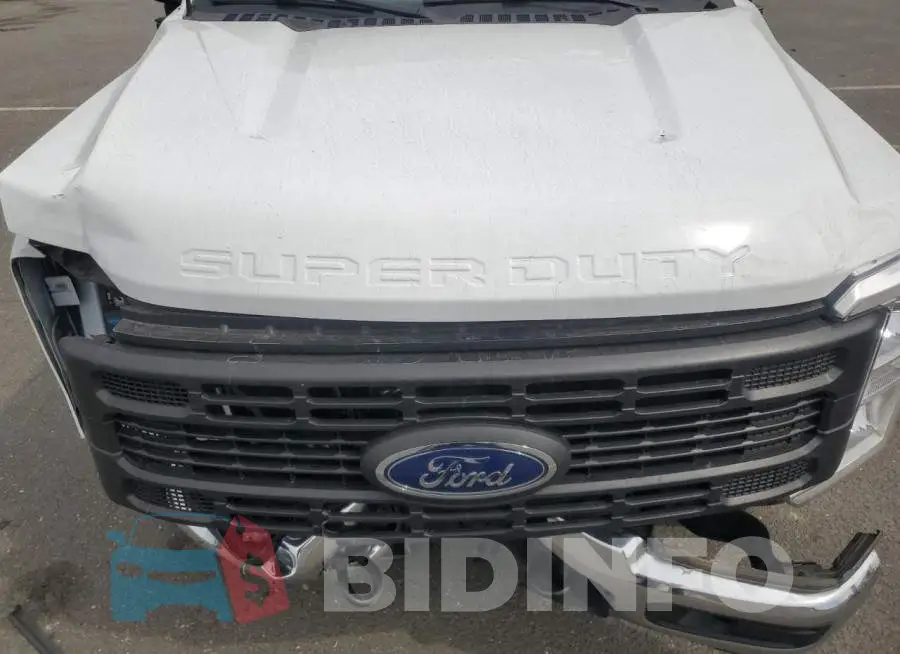 1FTBF2BA9PED18902 Photo# 11
