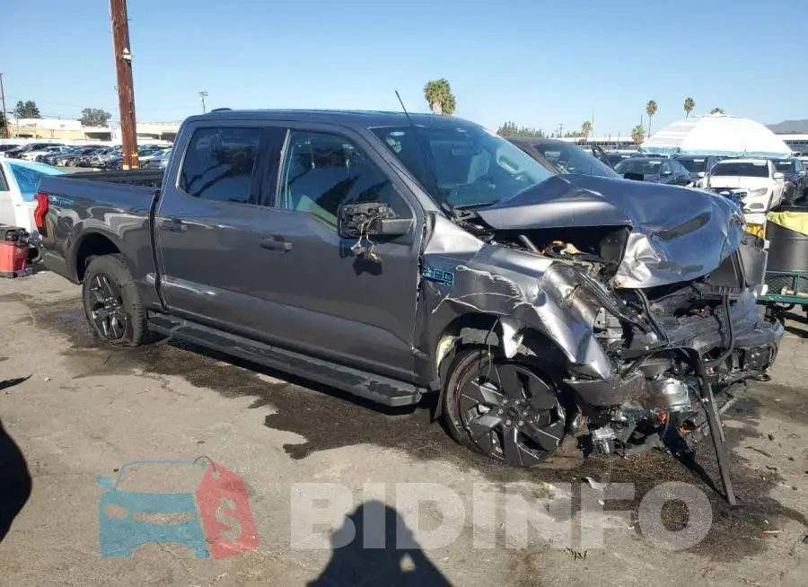 1FTVW3LK6RWG06254 Photo# 4