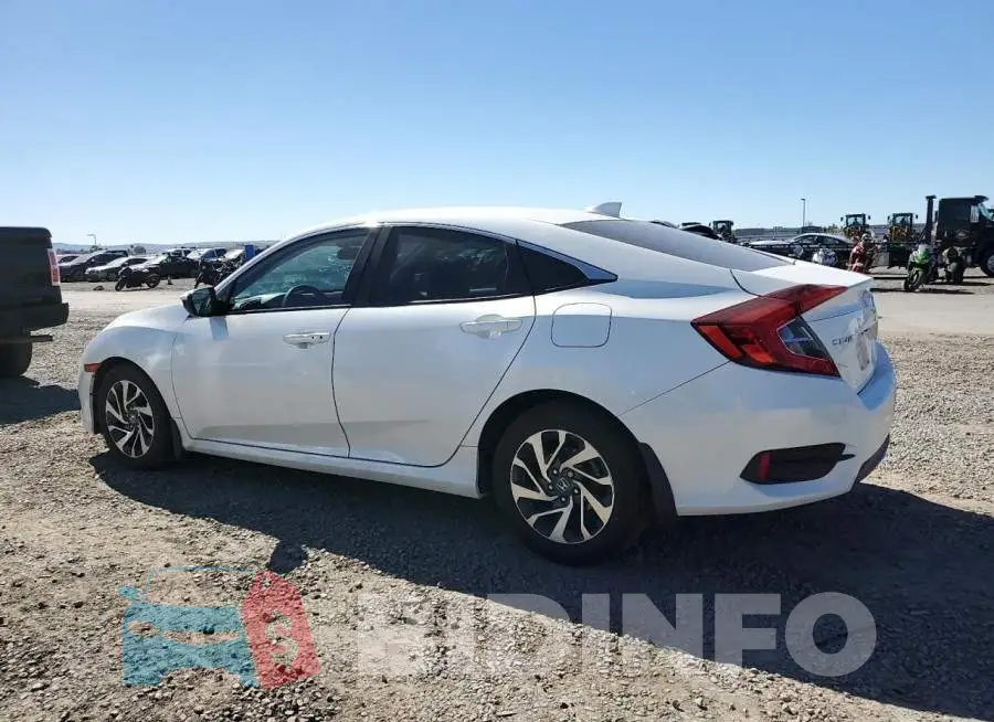19XFC2F8XJE207790 Photo# 2