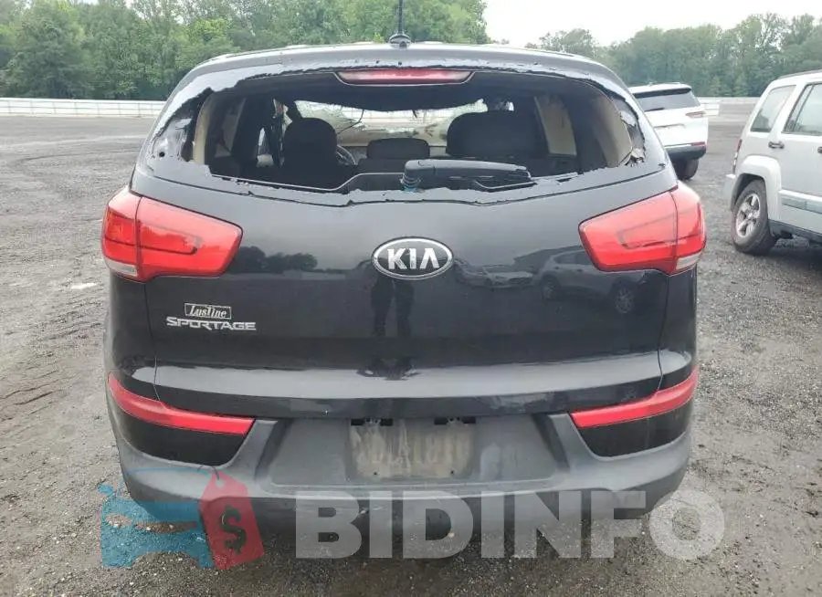 KNDPB3AC4G7864795 Photo# 6