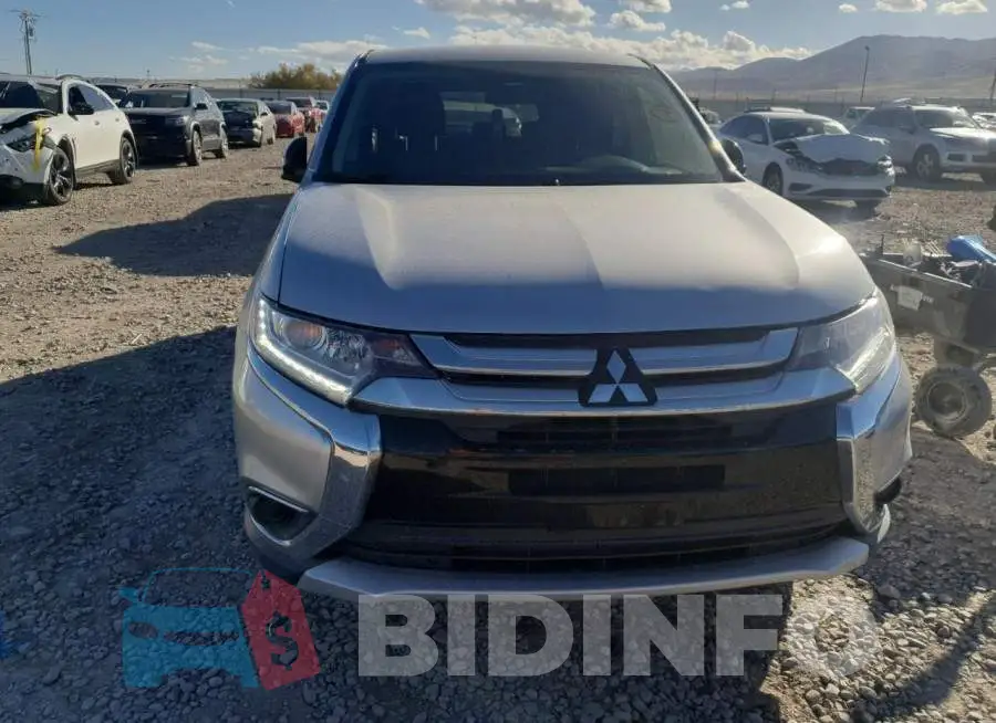 JA4AZ3A38JZ040077 Photo# 5