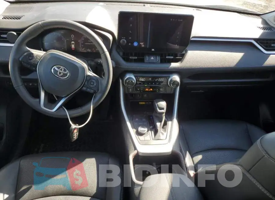 2T3D1RFV7PW377307 Photo# 8