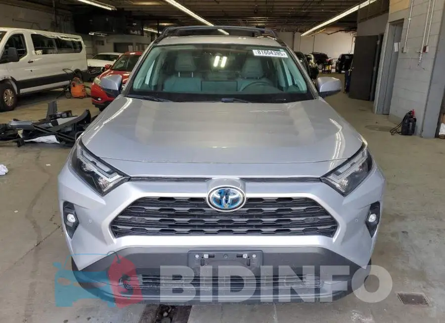 4T3B6RFV6RU142327 Photo# 5