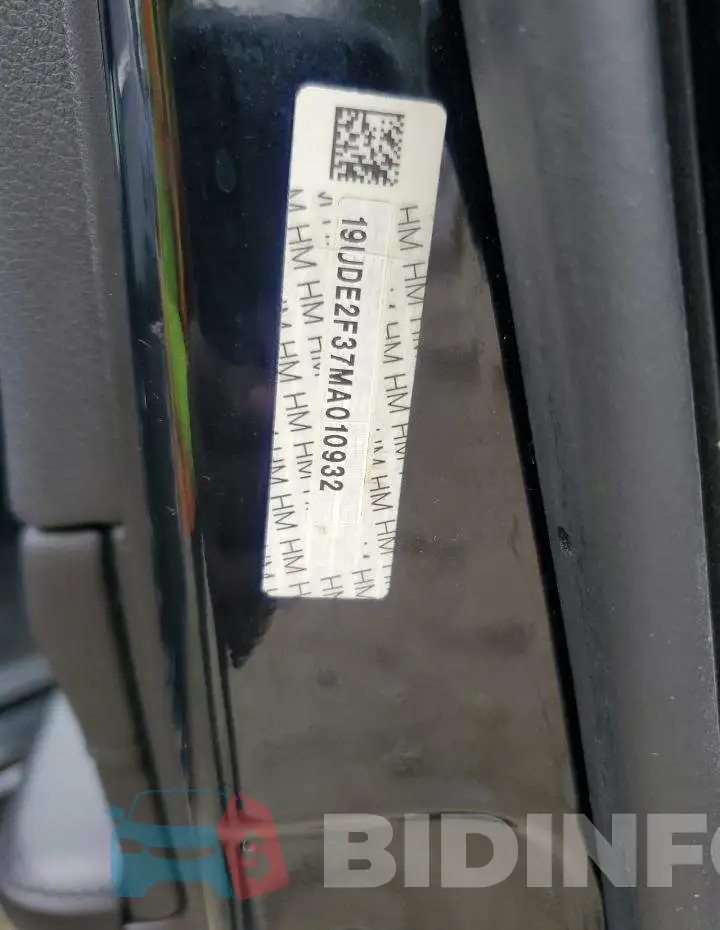 19UDE2F37MA010932 Photo# 12