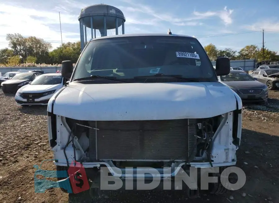 1GTW7BFP3N1144441 Photo# 5