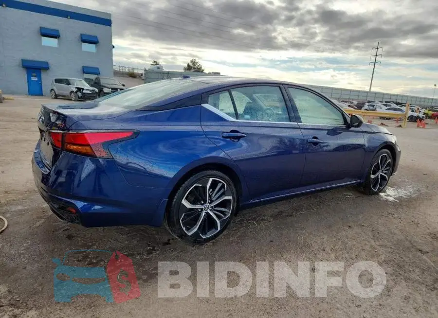 1N4BL4CV9RN396742 Photo# 3