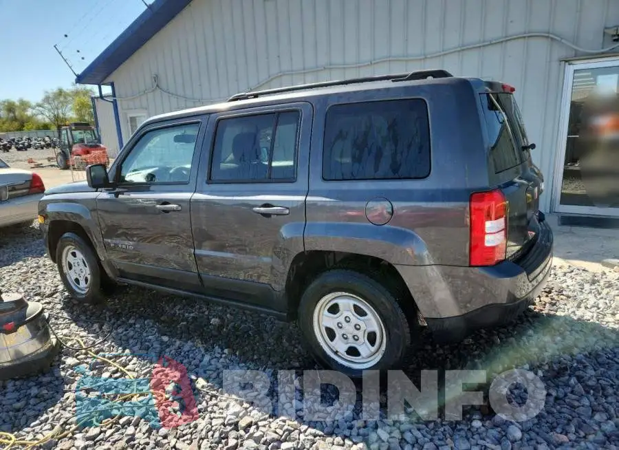 1C4NJPBB9GD802933 Photo# 2