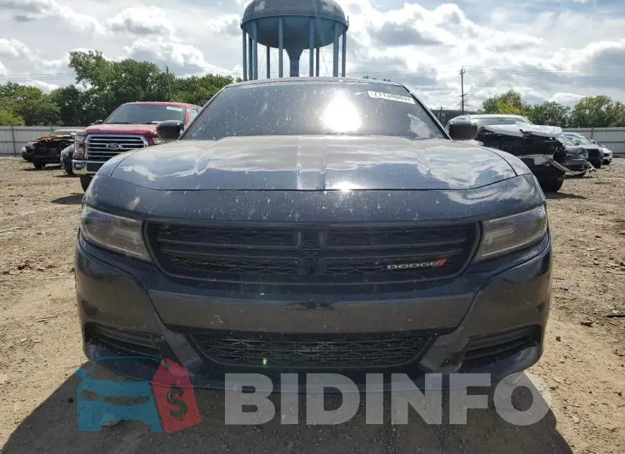 2C3CDXAG6GH257549 Photo# 5