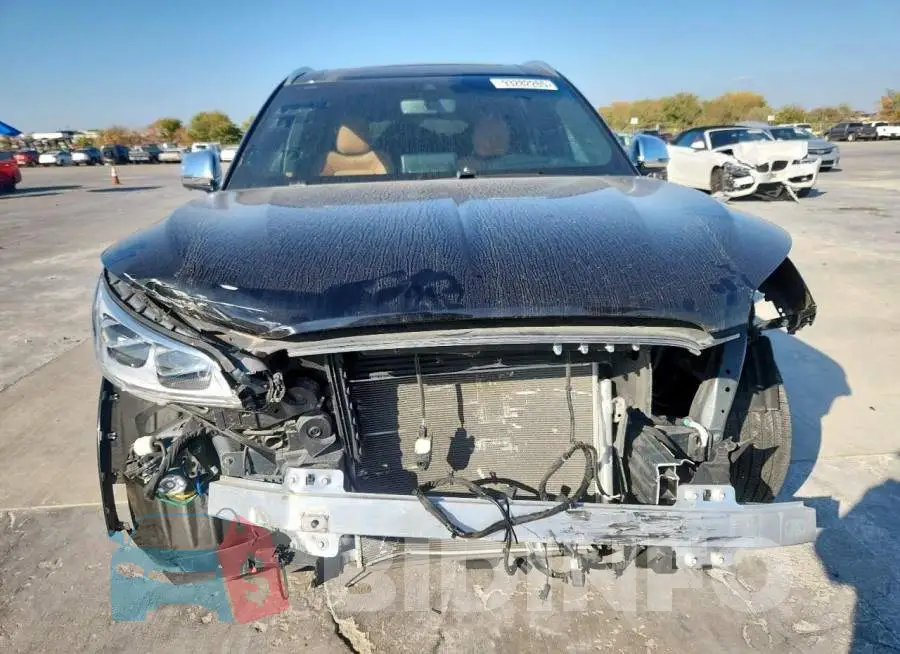 5LM5J9XC3LGL03947 Photo# 5