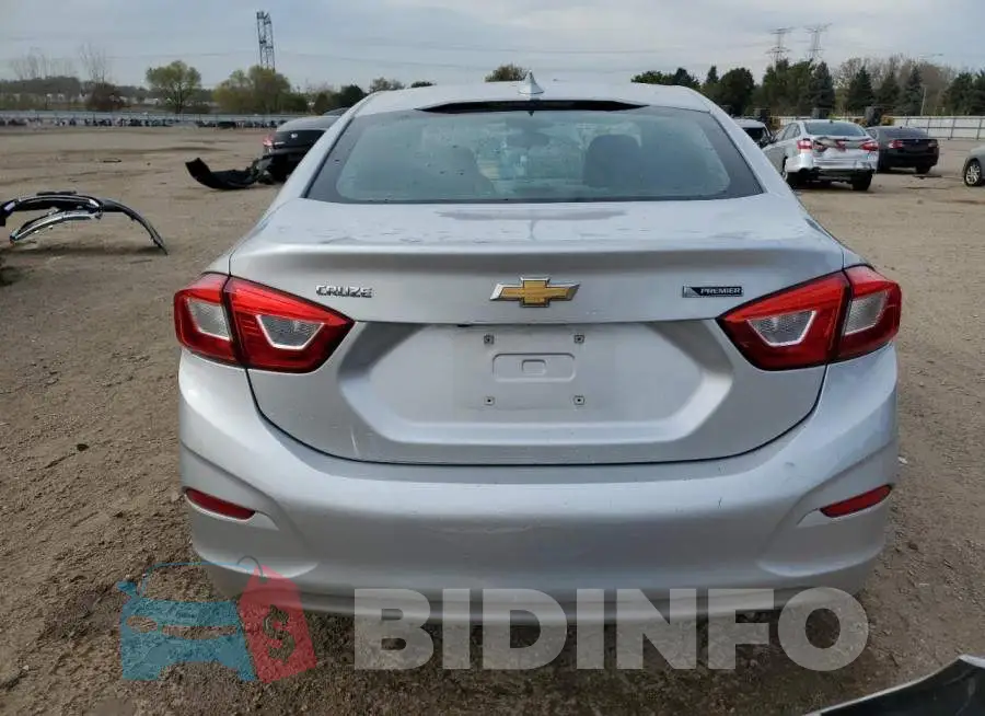 1G1BF5SMXJ7111144 Photo# 6