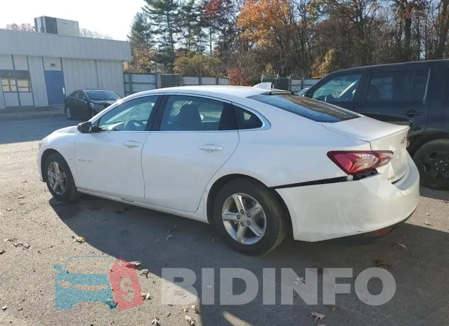 1G1ZD5ST2NF193359 Photo# 2