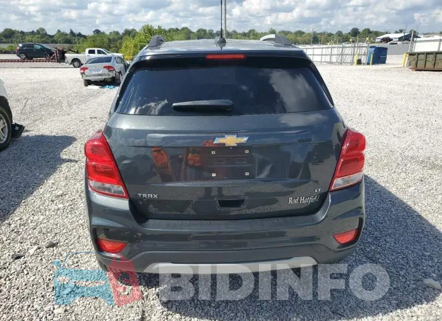 KL7CJLSB2JB675684 Photo# 6