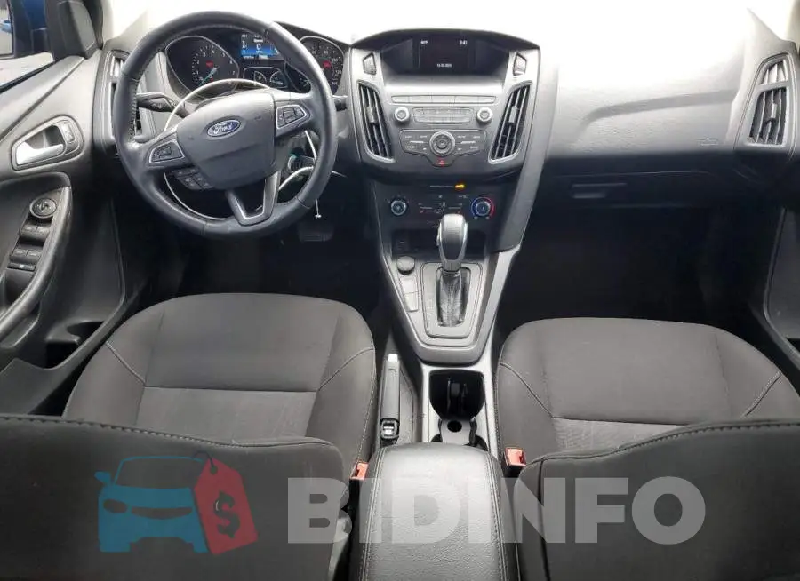 1FADP3F2XJL240914 Photo# 8