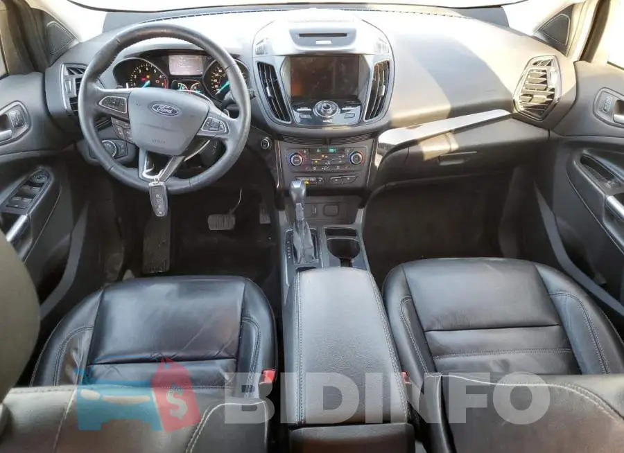 1FMCU9J92HUE99127 Photo# 8