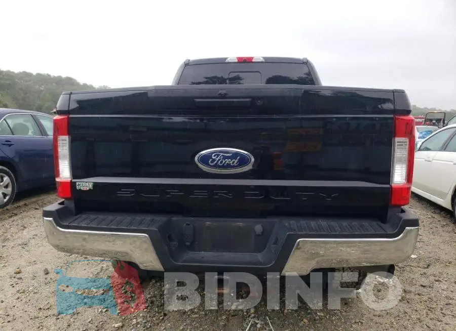 1FT7W2B61JEC37126 Photo# 6