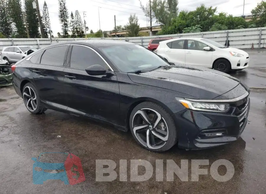 1HGCV1F33KA136837 Photo# 4