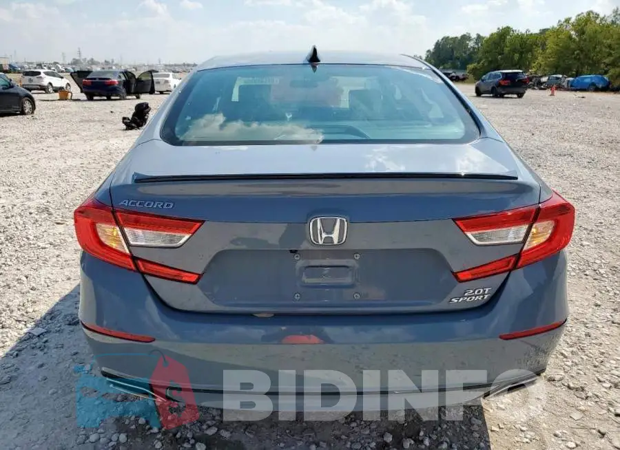 1HGCV2F30MA007916 Photo# 6