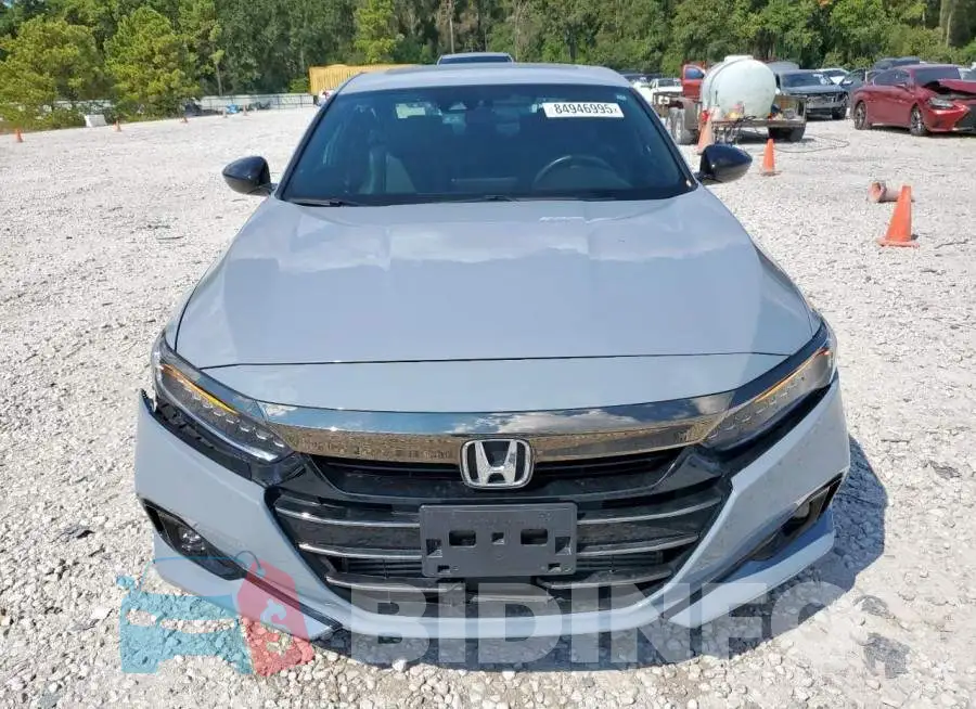 1HGCV2F30MA007916 Photo# 5