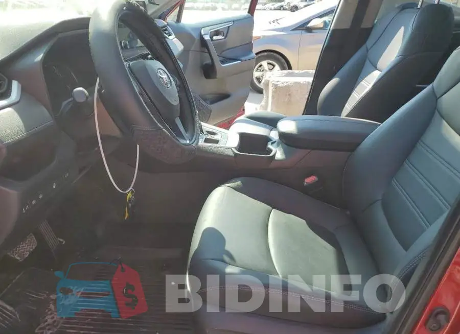 2T3A1RFV8SW540994 Photo# 7