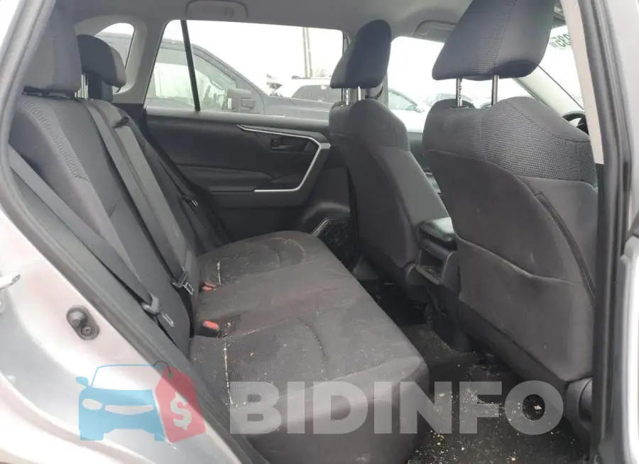 2T3F1RFV8KW008070 Photo# 11