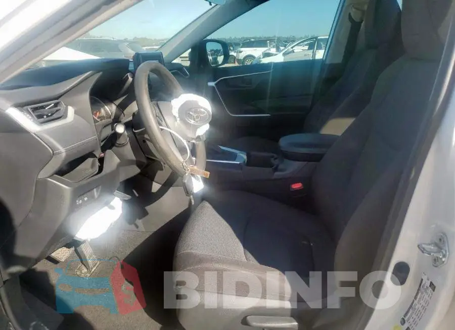 2T3H1RFV7NC180153 Photo# 7