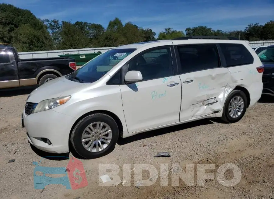 5TDYK3DCXGS761421 Photo# 1