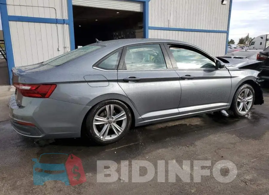 3VW7M7BU8RM012450 Photo# 3