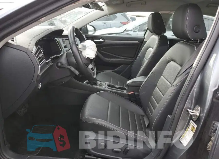 3VW7M7BU8RM012450 Photo# 7