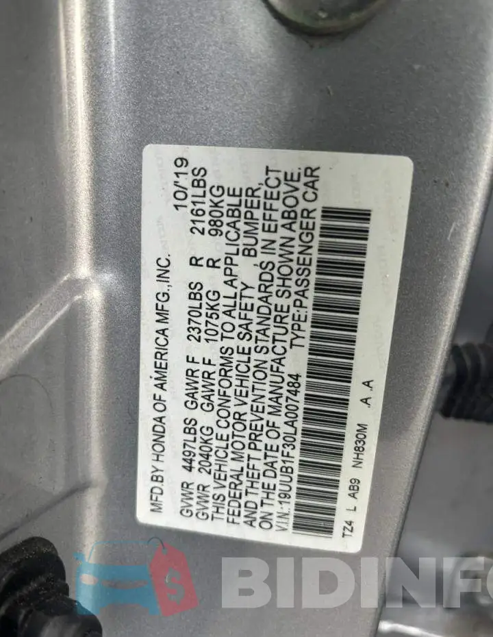 19UUB1F30LA007484 Photo# 10