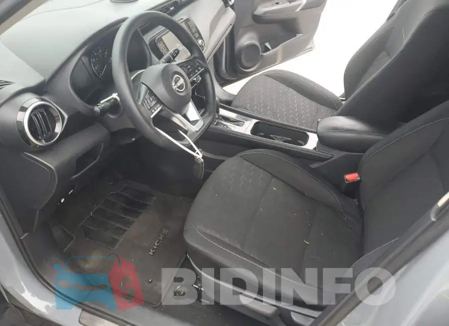 3N1CP5CV3RL529412 Photo# 7
