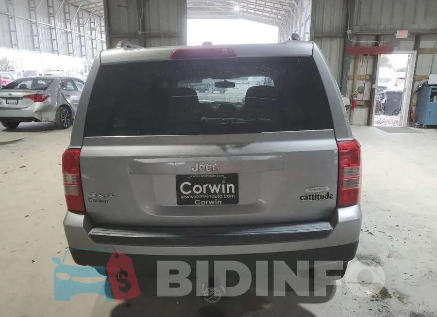 1C4NJRFBXGD691377 Photo# 6