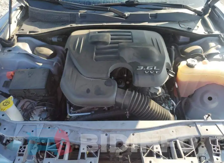 2C3CDXBG1NH239701 Photo# 11