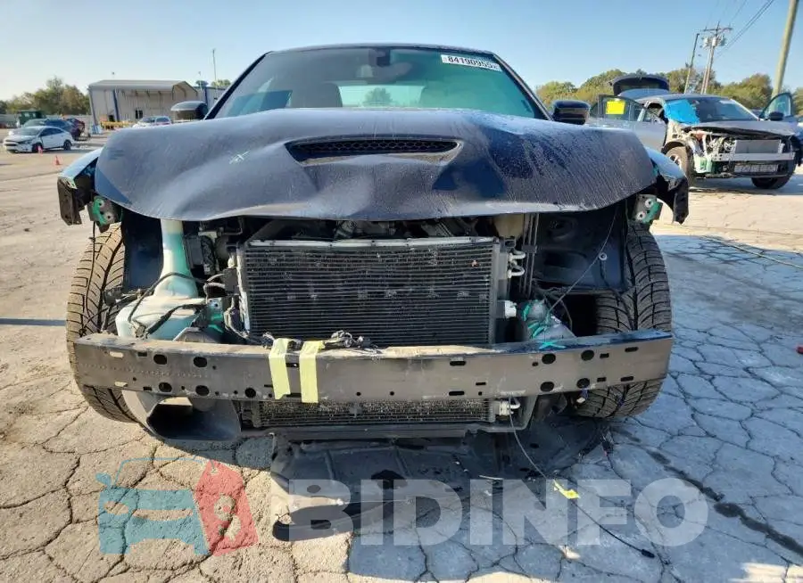 2C3CDXCT6KH526815 Photo# 5