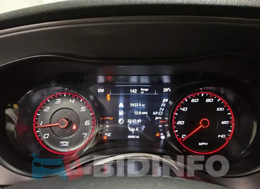 2C3CDXHG2PH583354 Photo# 9