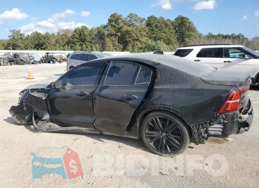 7JRL12TH3RG315291 Photo# 2