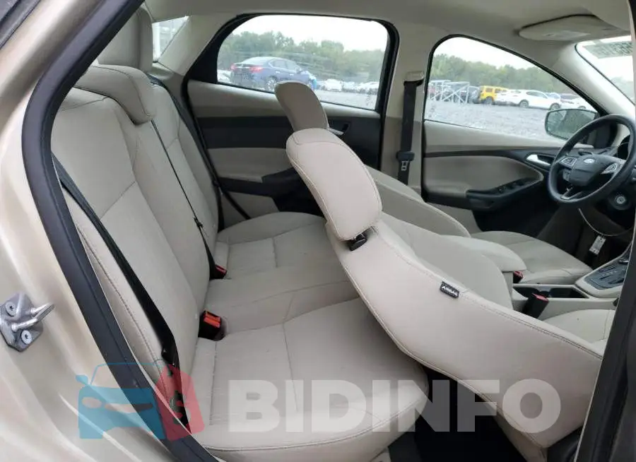 1FADP3F20HL312133 Photo# 10