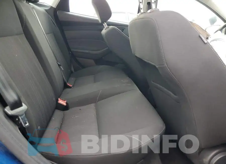 1FADP3F27JL228770 Photo# 10