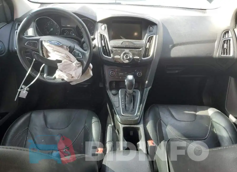 1FADP3N24JL294792 Photo# 8