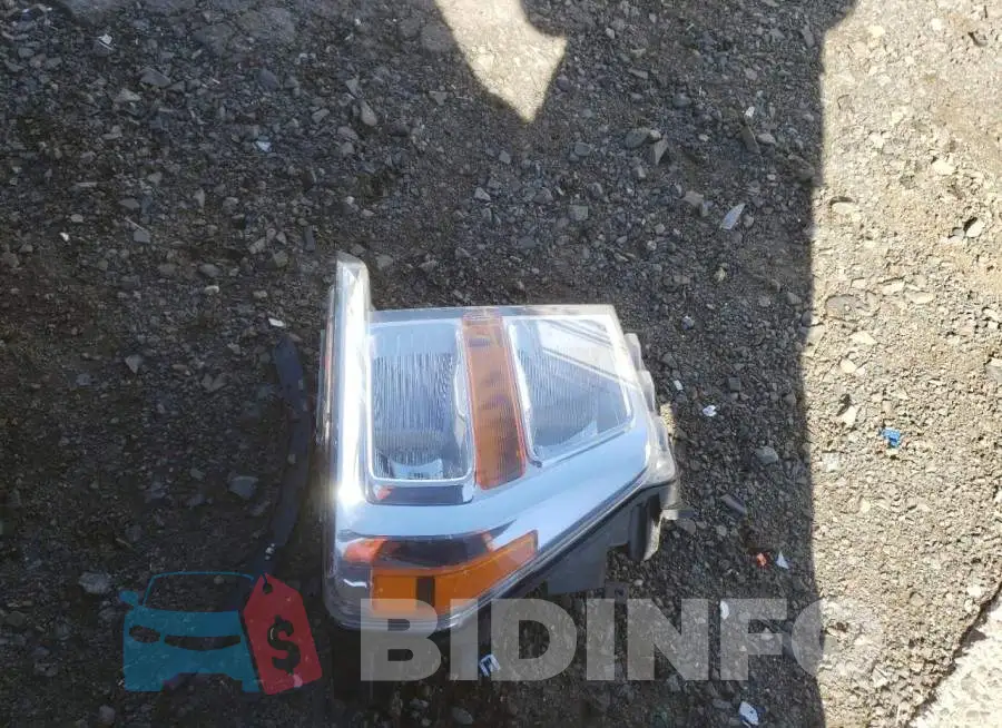 1FTMF1EB7NKD68090 Photo# 12