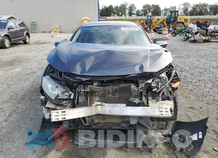 19XFC2F57GE015337 Photo# 5