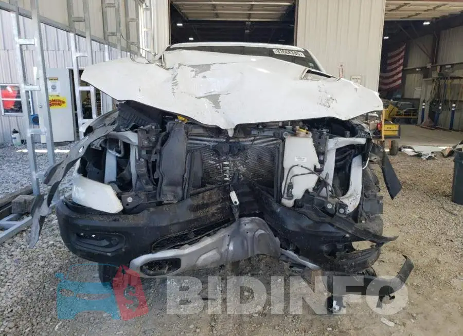 1C6SRFLT0LN358592 Photo# 5